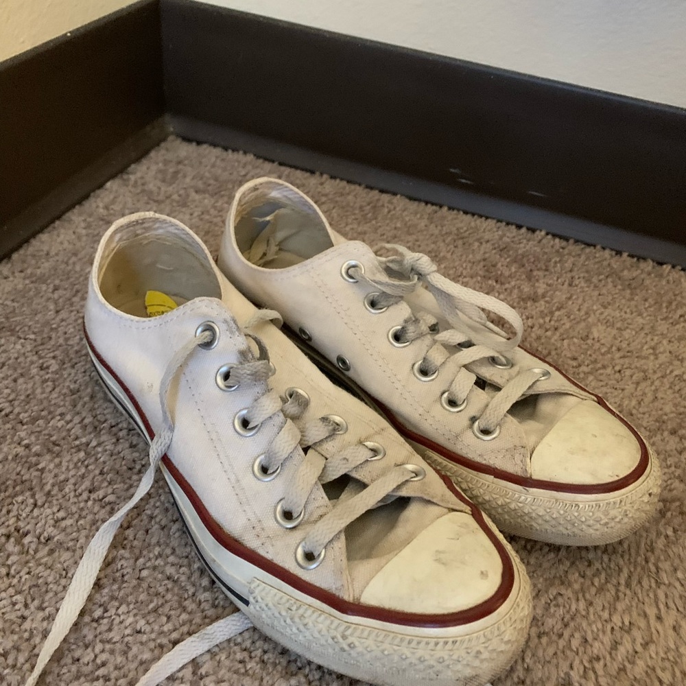 Converse All Star Low tops Women's size 6.5